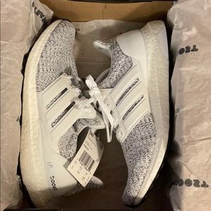 Adidas Ultraboost 👟